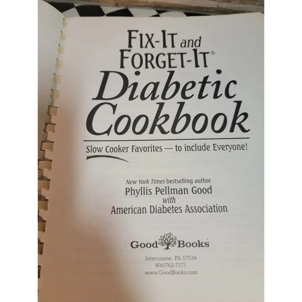 Vintage Cookbook Lot of 3 Community Recipes Diabetic Slow Cooker Binder